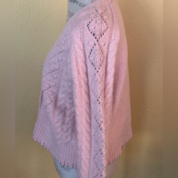 See And Be Seen Pink V-Neck Wool Blend Cable Knit Cardigan Small/Medium NWT - Picture 9 of 15